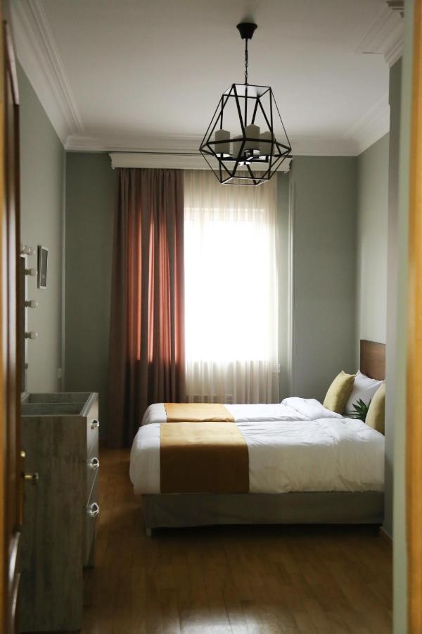 Hotelise I Our-Yard Apartment Ереван Экстерьер фото